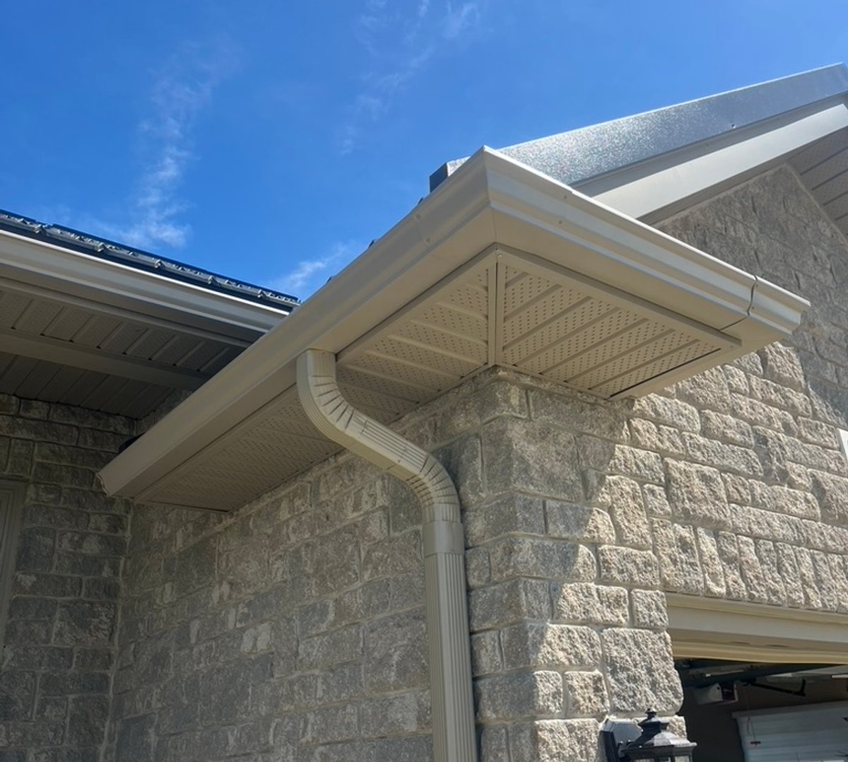 Exterior services in Chatsworth