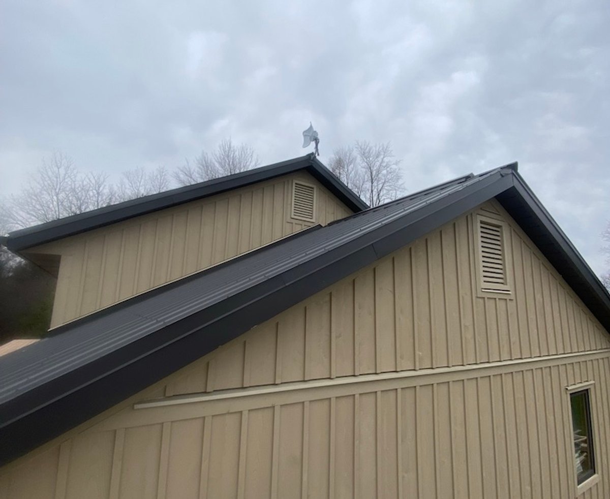 Premium vinyl siding installation in Chesley