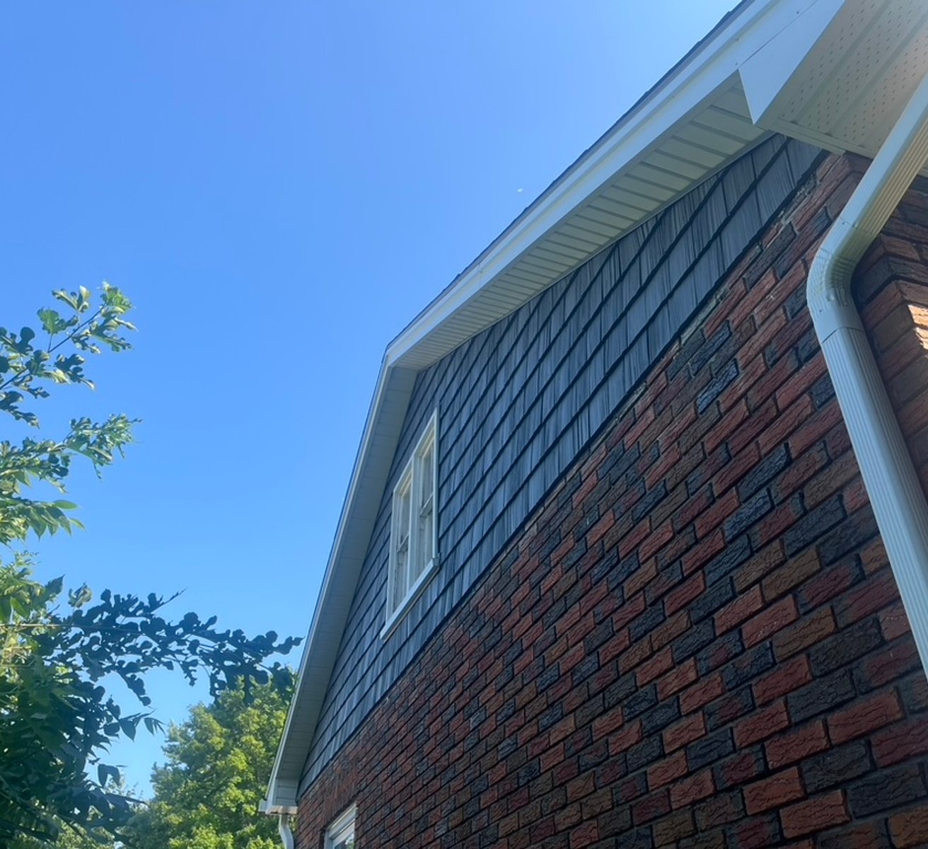 Aluminum soffit and fascia installation in Port Elgin