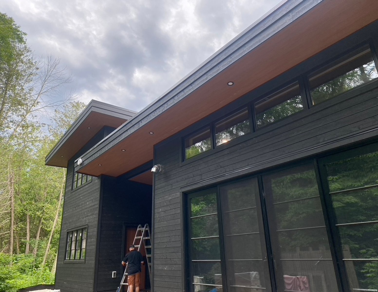 Aluminum soffit and fascia installation in Allenford